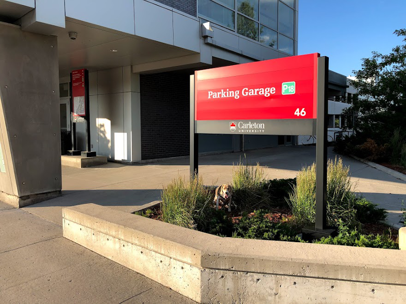 <h1>46 - Residence Parking Garage</h1>